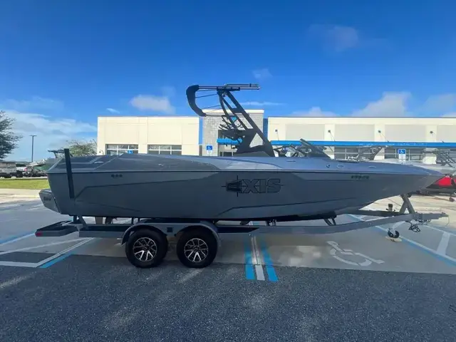 Axis Boats A24