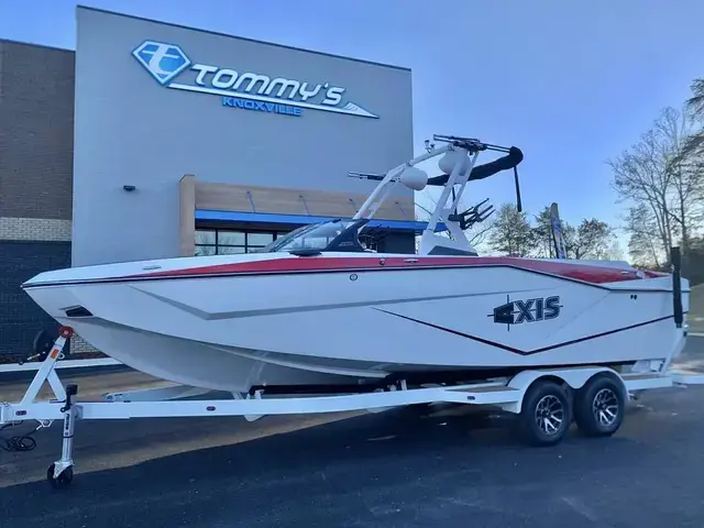 Axis Boats T250