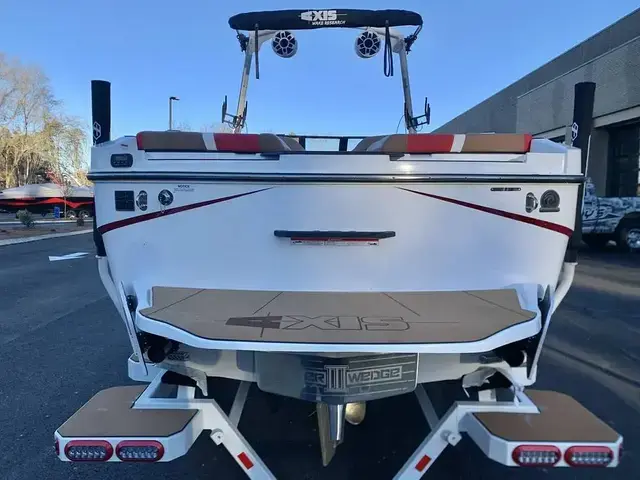 Axis Boats T250