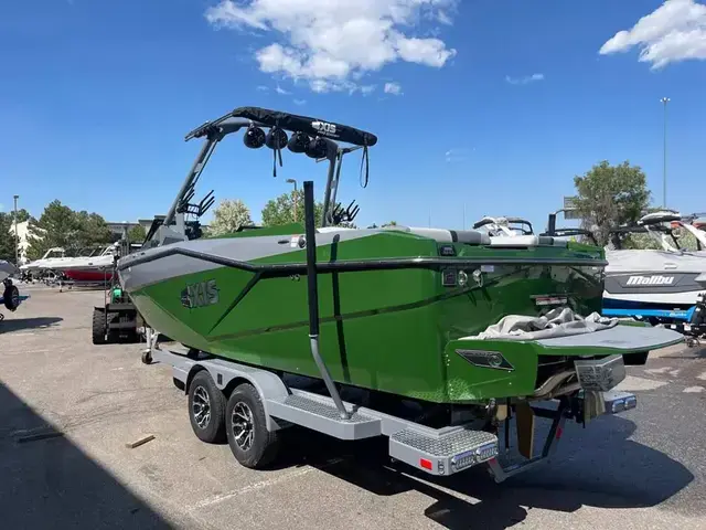 Axis Boats T250