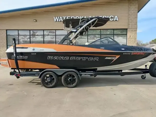 Malibu 23 LSV