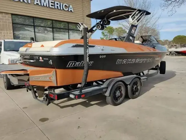 Malibu 23 LSV