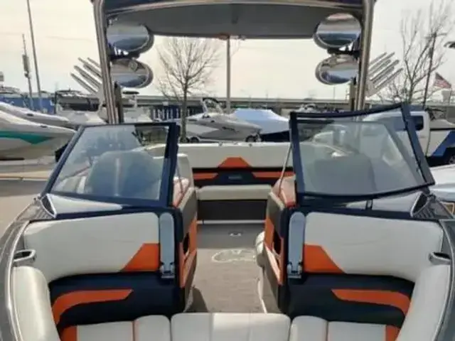 Malibu 23 LSV