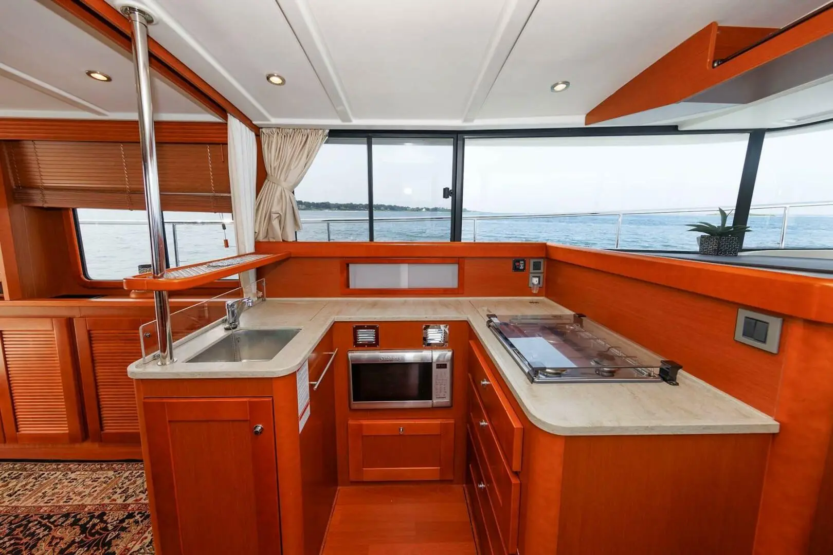 2016 Beneteau swift trawler 44