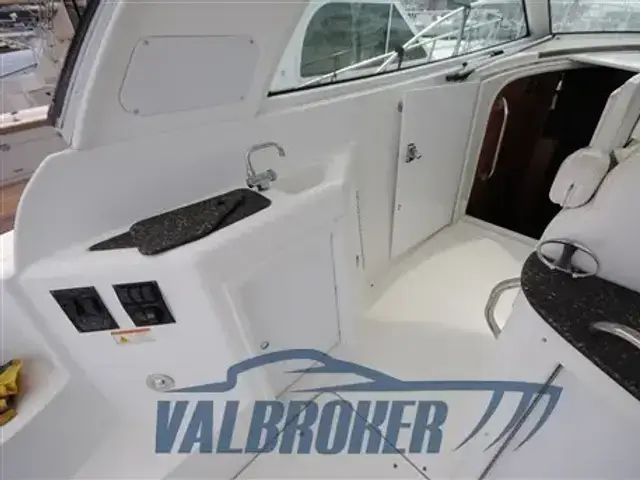 Cruisers Yachts 390 Sc