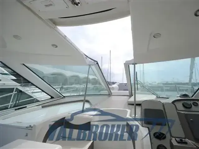 Cruisers Yachts 390 Sc