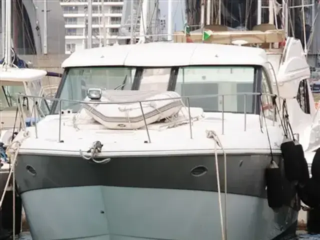 Cruisers Yachts 390 Sc