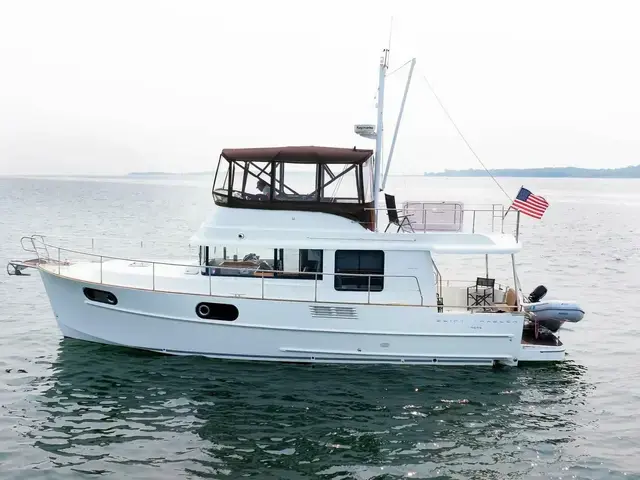 Beneteau Swift Trawler 44