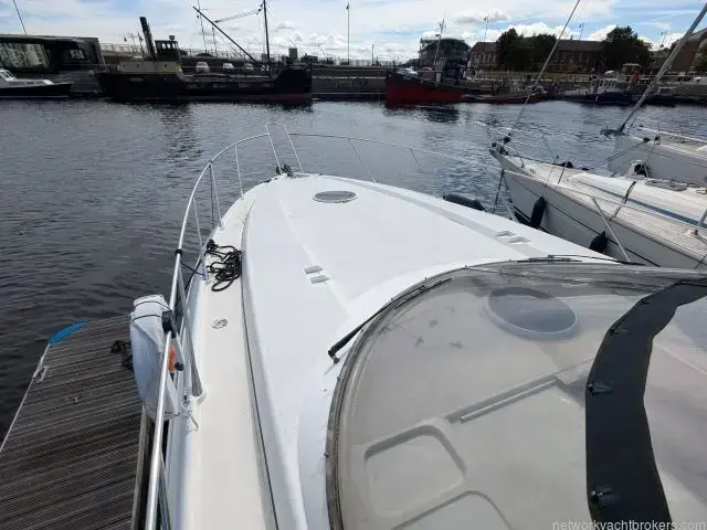 Sunseeker Portofino 400