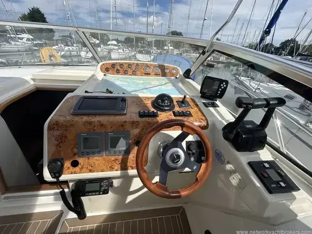 Sealine S34