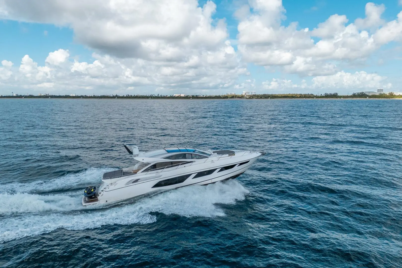 2018 Sunseeker predator 68