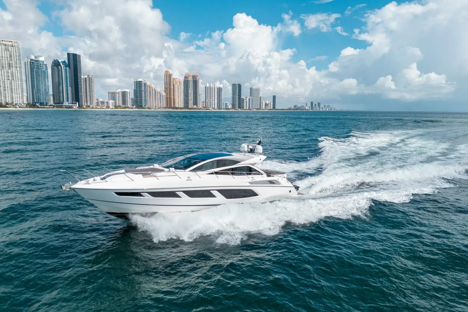 2018 Sunseeker predator 68