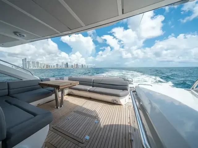 Sunseeker Predator 68