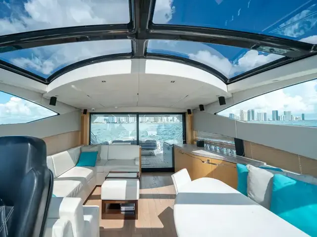 Sunseeker Predator 68