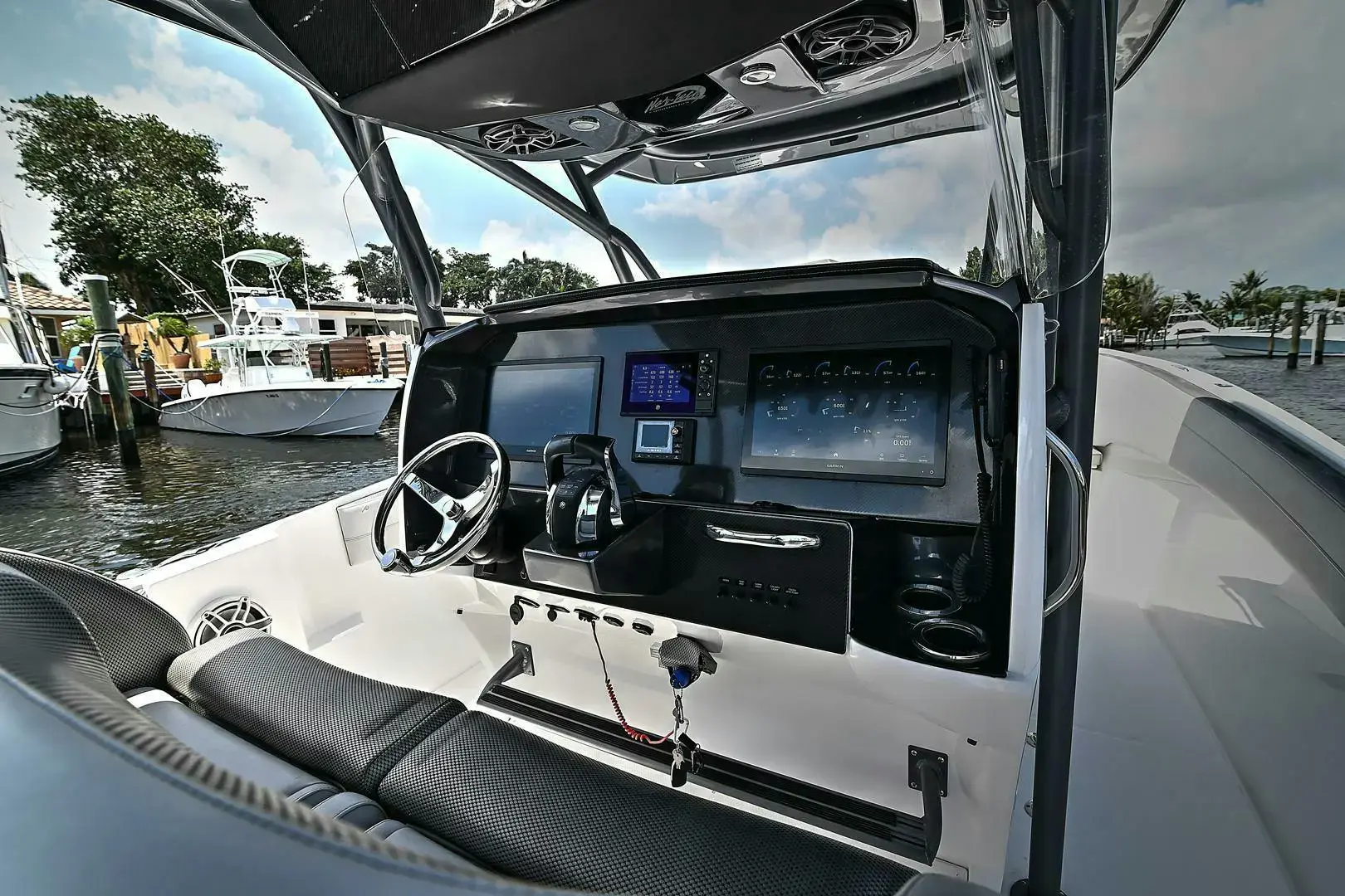 2020 Atlantic 340 sport