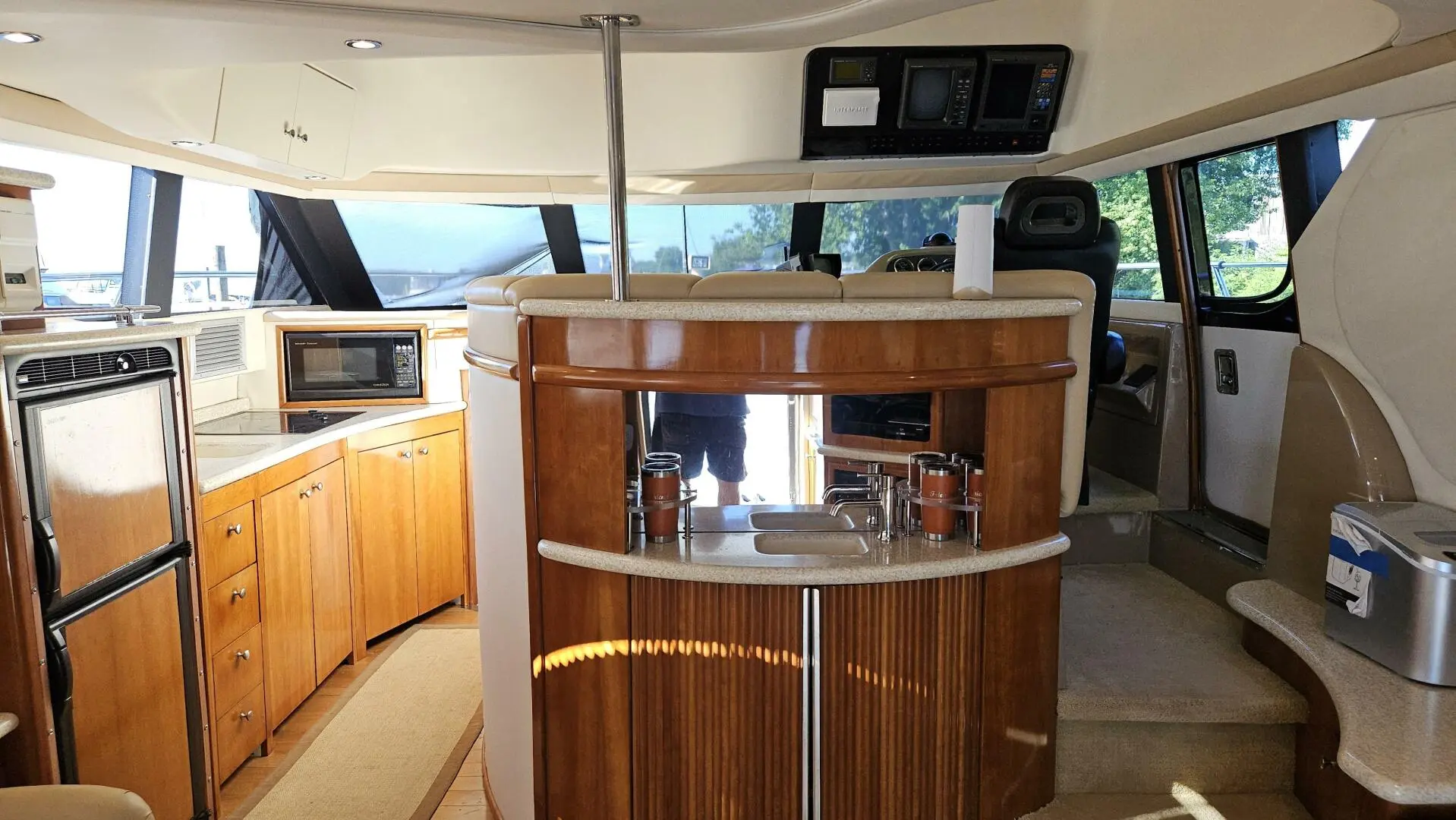 2000 Carver 450 voyager pilothouse