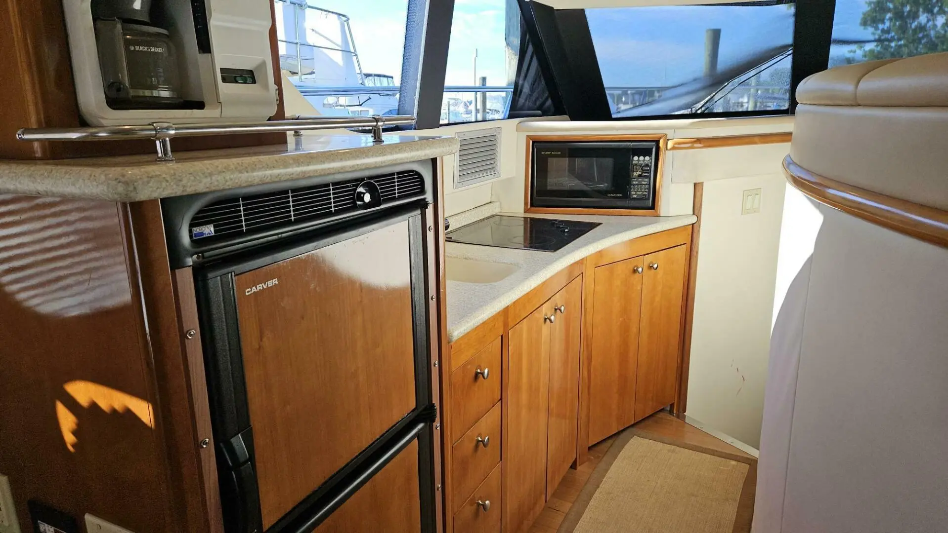 2000 Carver 450 voyager pilothouse