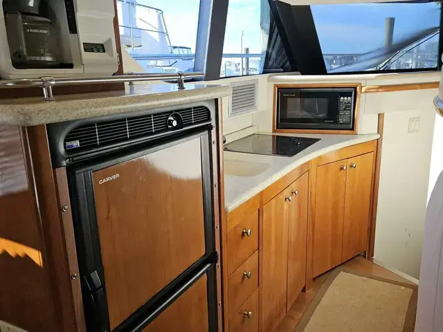 Carver 450 Voyager Pilothouse