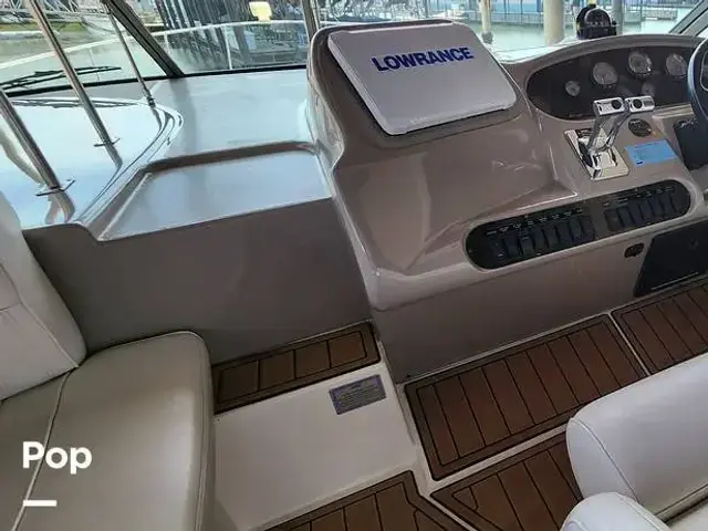 Cruisers Yachts 3772 Express