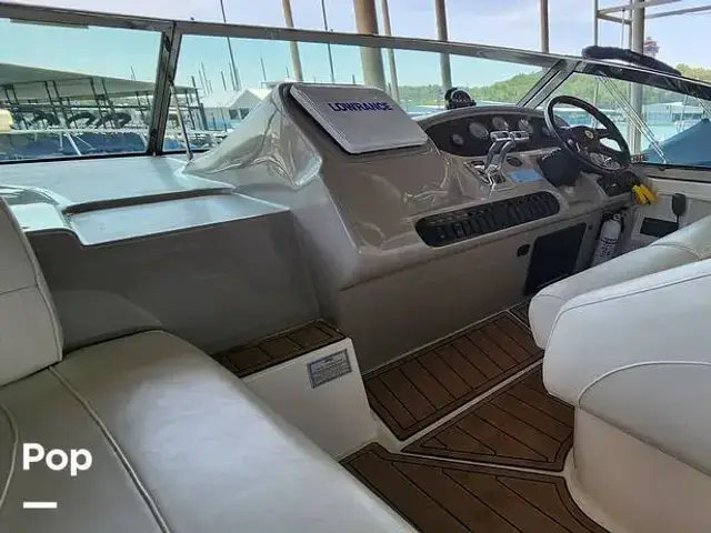 Cruisers Yachts 3772 Express