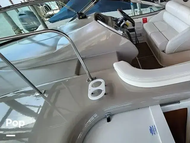 Cruisers Yachts 3772 Express