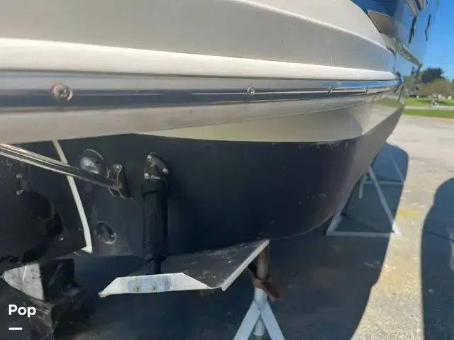 Chaparral 290 Signature