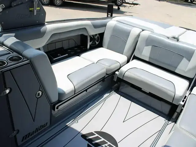 Malibu Wakesetter 25 LSV