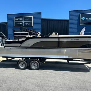 2023 G3 Boats Select 324SS