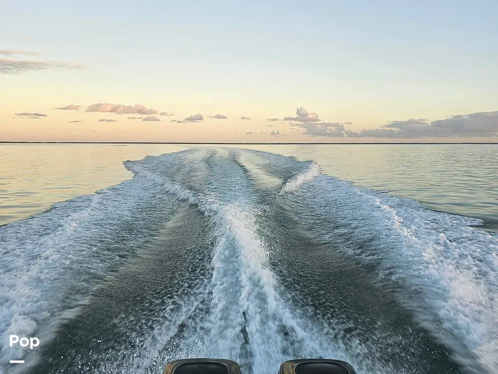 1995 Robalo 2440 wa