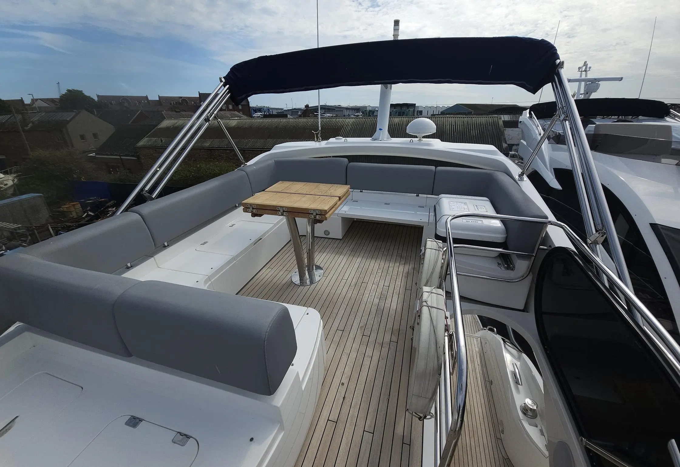 2015 Sunseeker manhattan 55