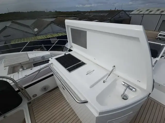 Sunseeker Manhattan 55