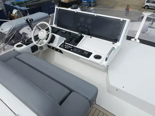 Sunseeker Manhattan 55