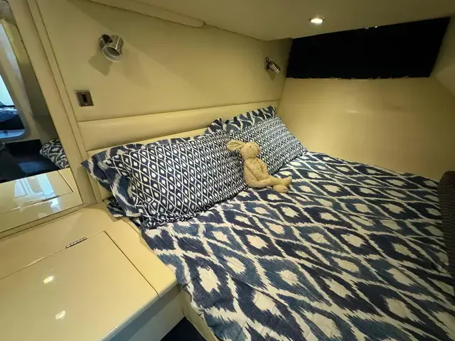 Sunseeker Mustique 42