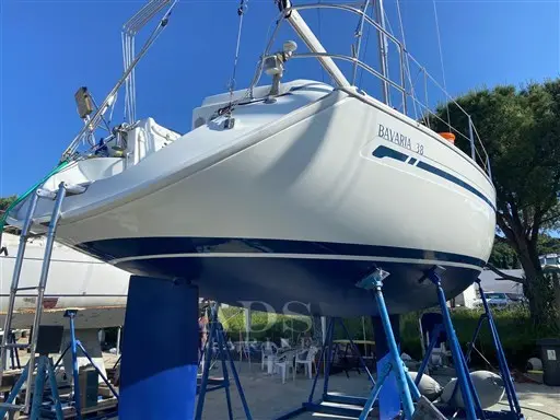 2003 Bavaria 38