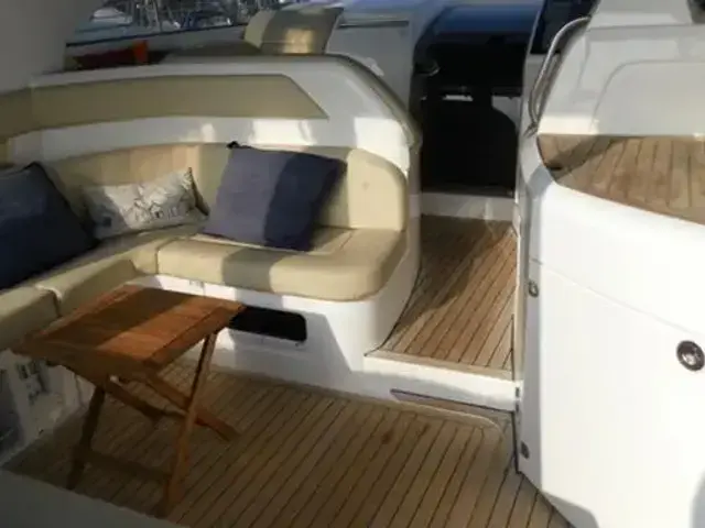 Fairline Targa 38