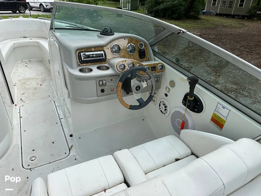 2007 Formula 260 bowrider