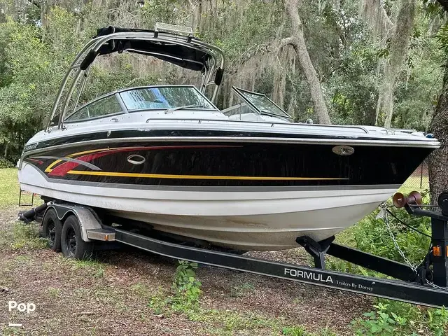 Formula 260 Bowrider