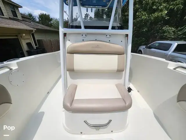 Nauticstar 2602 Legacy