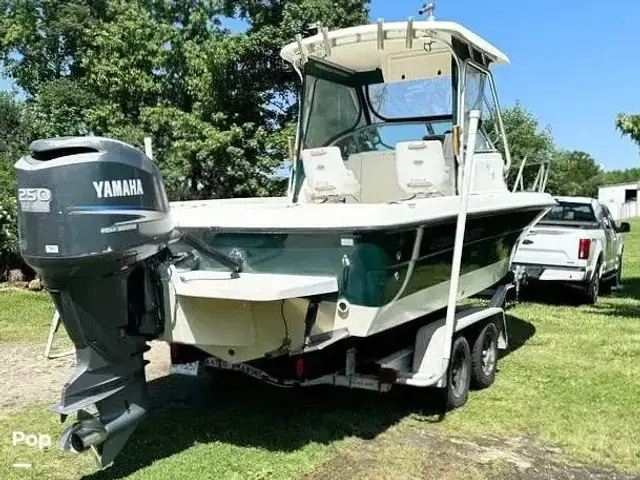 Hydra-Sports Boats 230 Walkaround