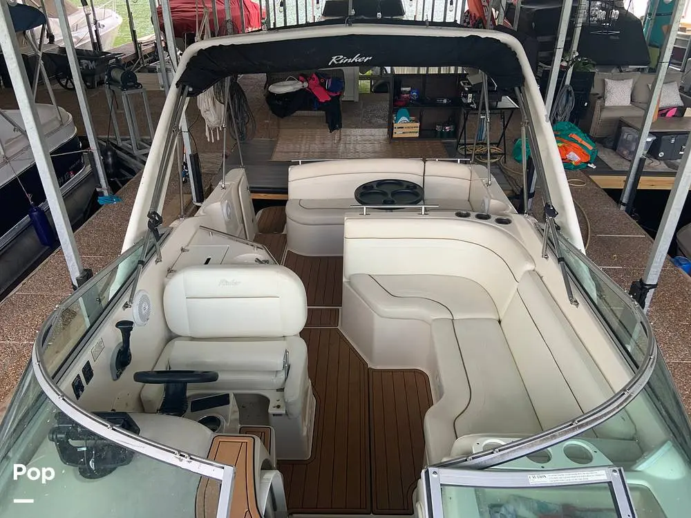 2003 Rinker fiesta vee 270