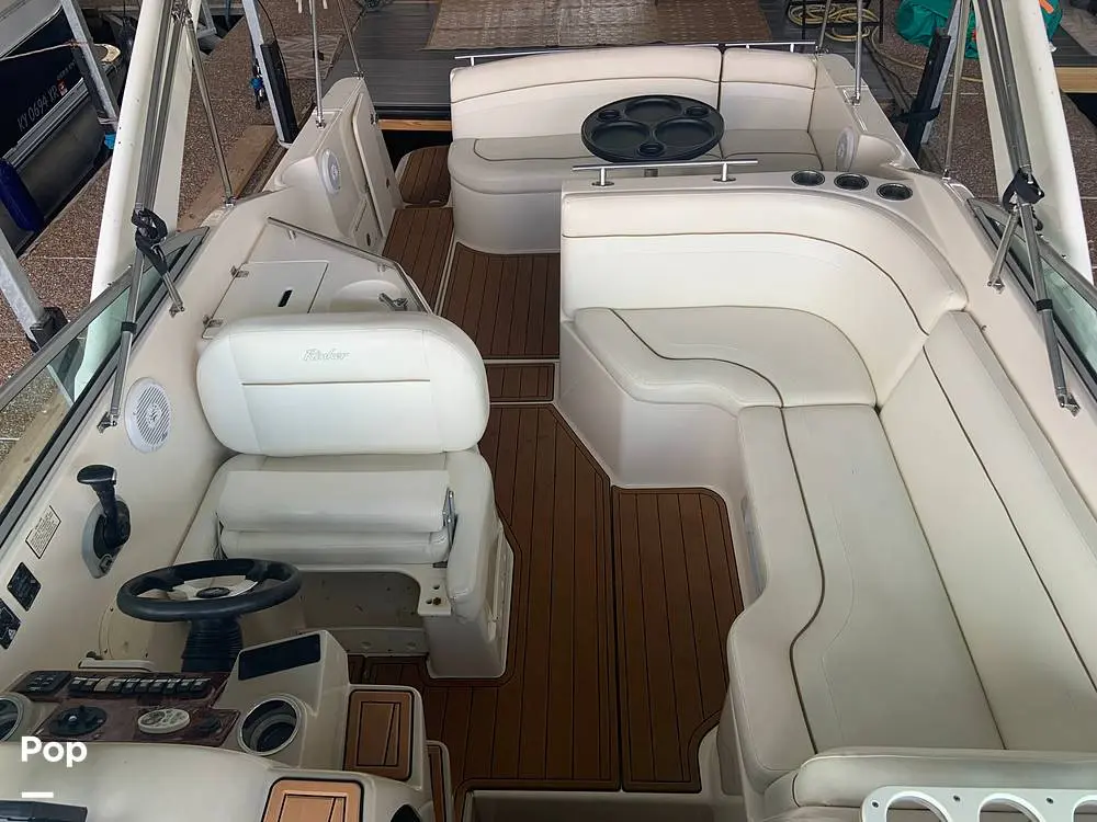 2003 Rinker fiesta vee 270