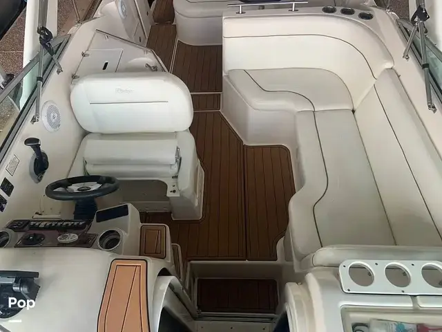 Rinker 270 Fiesta Vee