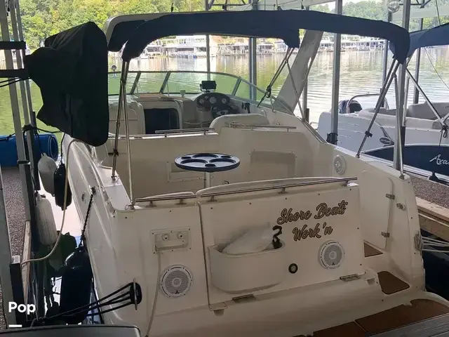 Rinker 270 Fiesta Vee