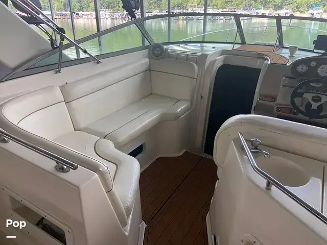 Rinker 270 Fiesta Vee