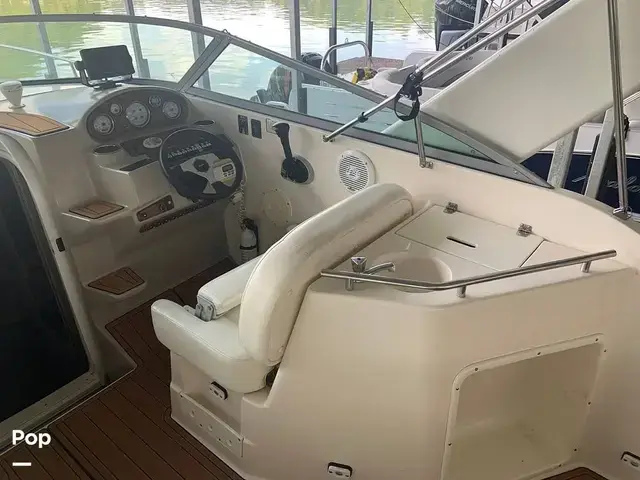 Rinker 270 Fiesta Vee