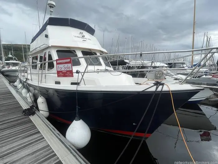 2005 Performance sabreline 395 trawler