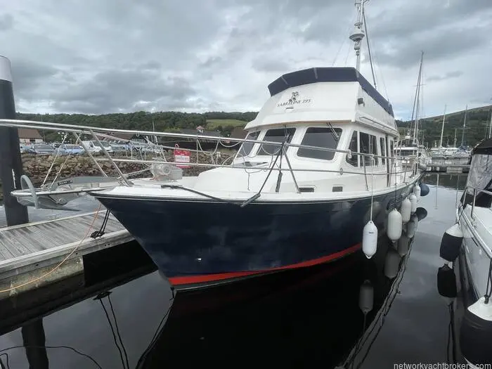 2005 Performance sabreline 395 trawler