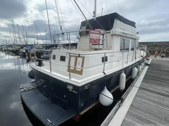 Northshore Sabreline 395 Trawler