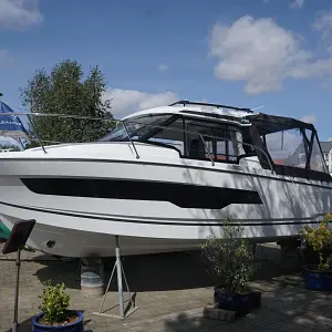 2024 Jeanneau Merry Fisher 795 Series 2