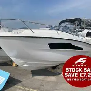 2024 Karnic Boats SL600 cabin walk around